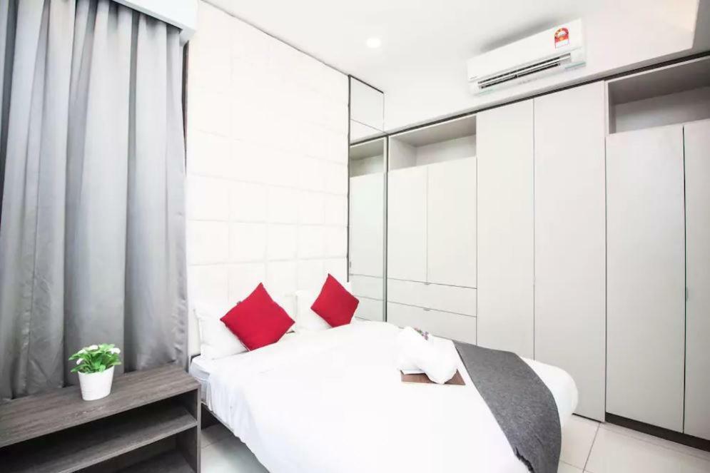 One-Bedroom House,858846674:JPEG